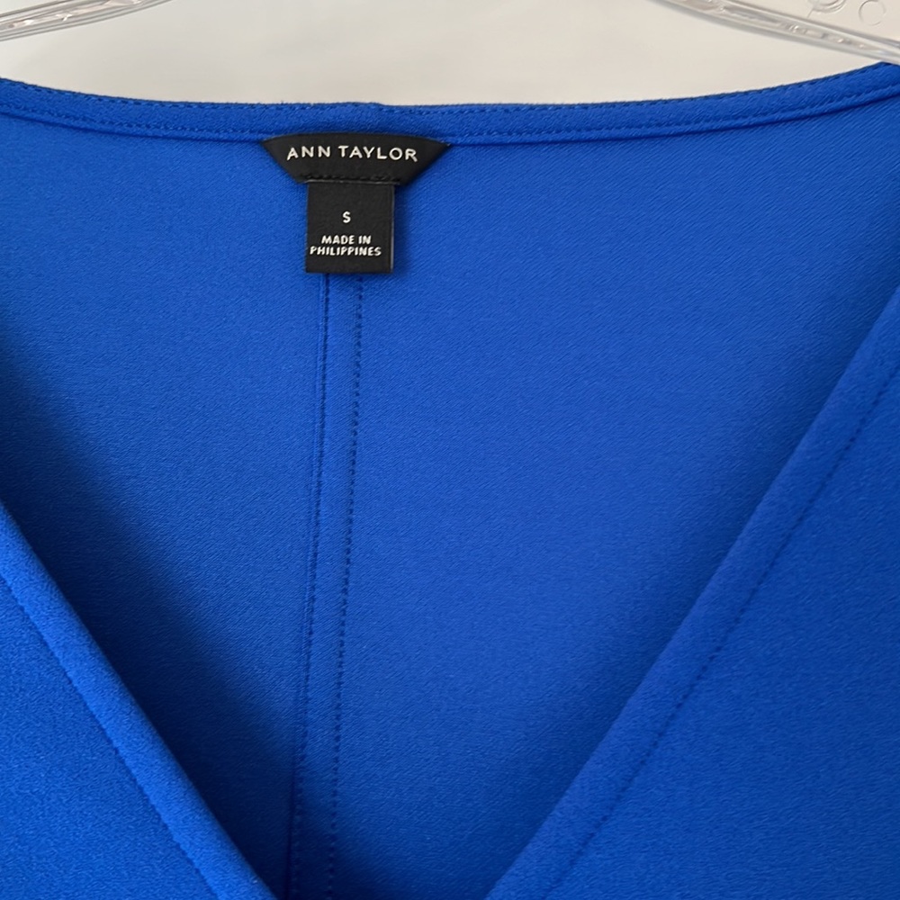 Ann Taylor Top - Picture 4 of 7